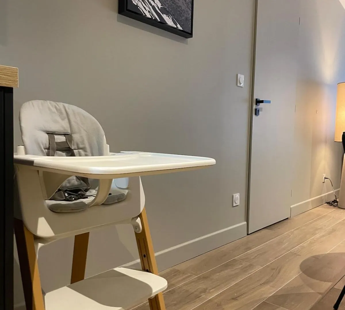 شقة Grand Cosy 10-12 Pers Ax Thermes Centre Terrasse Parking آكس ليه تيرْم